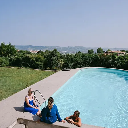 Villa Amyra *