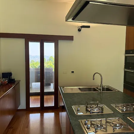 Amyra Citta Sant'Angelo